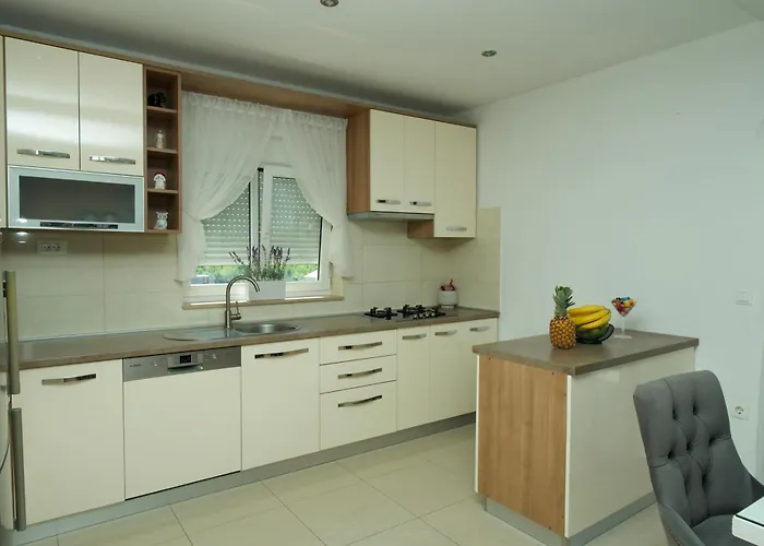 Apartament Lana